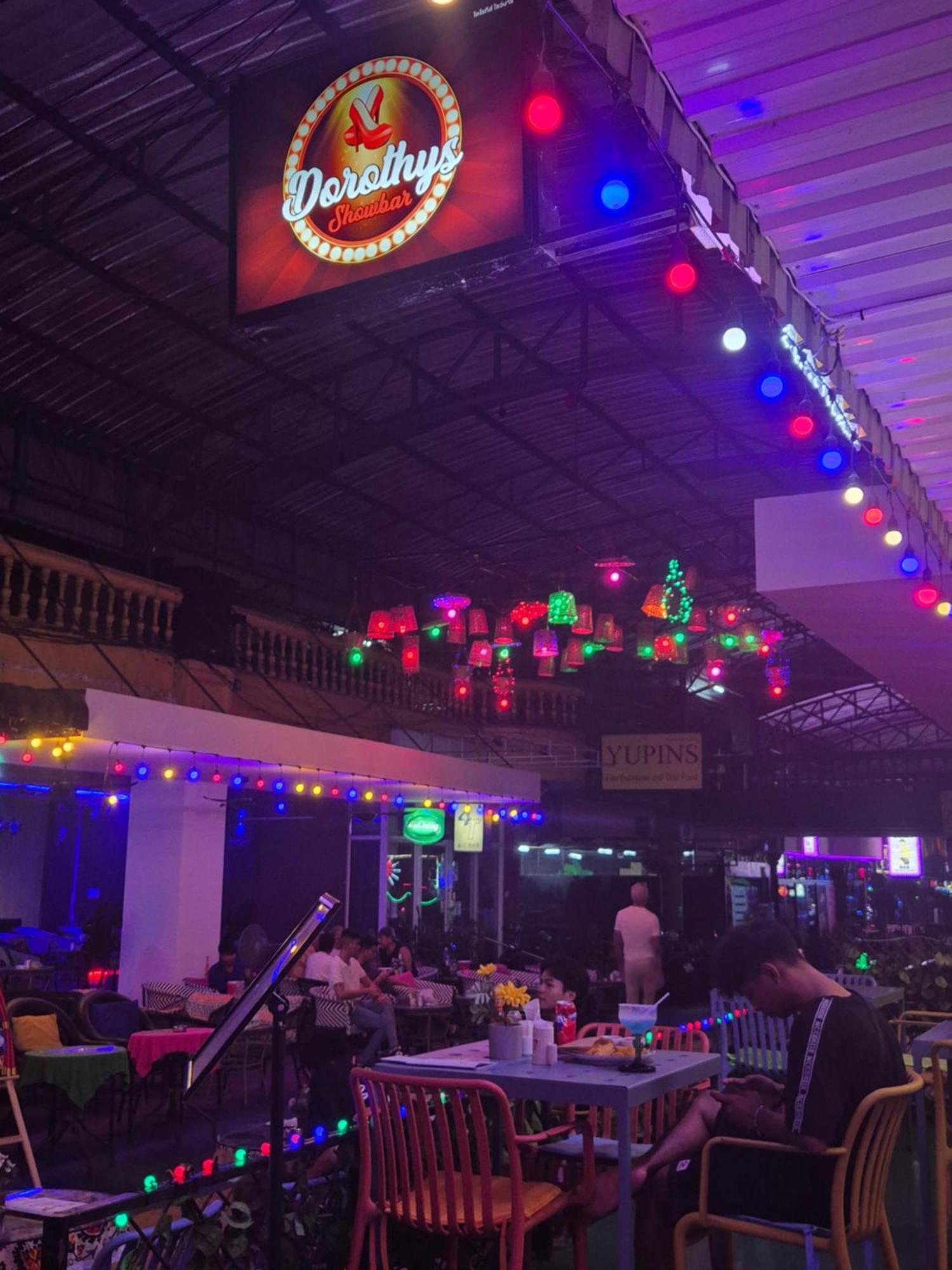 Hotel Dorothys Pattaya Esterno foto