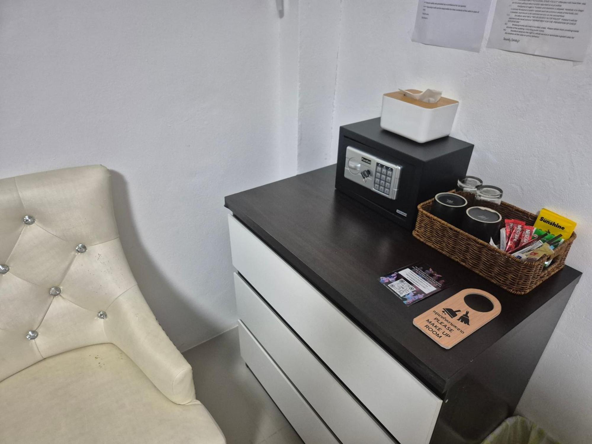 Hotel Dorothys Pattaya Esterno foto