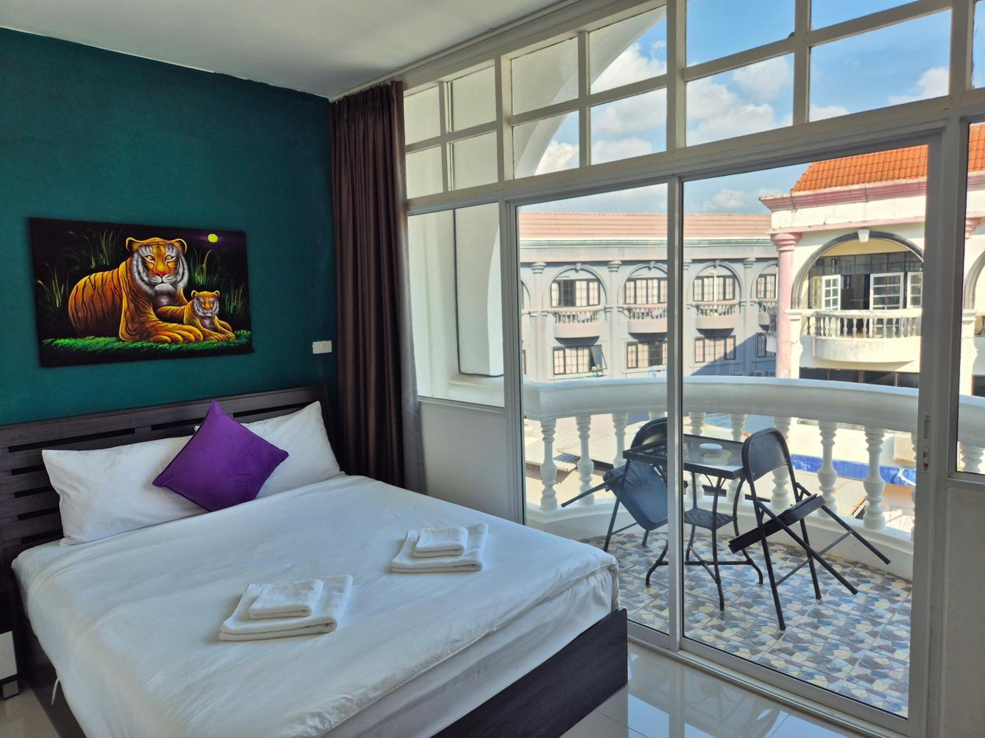 Hotel Dorothys Pattaya Esterno foto