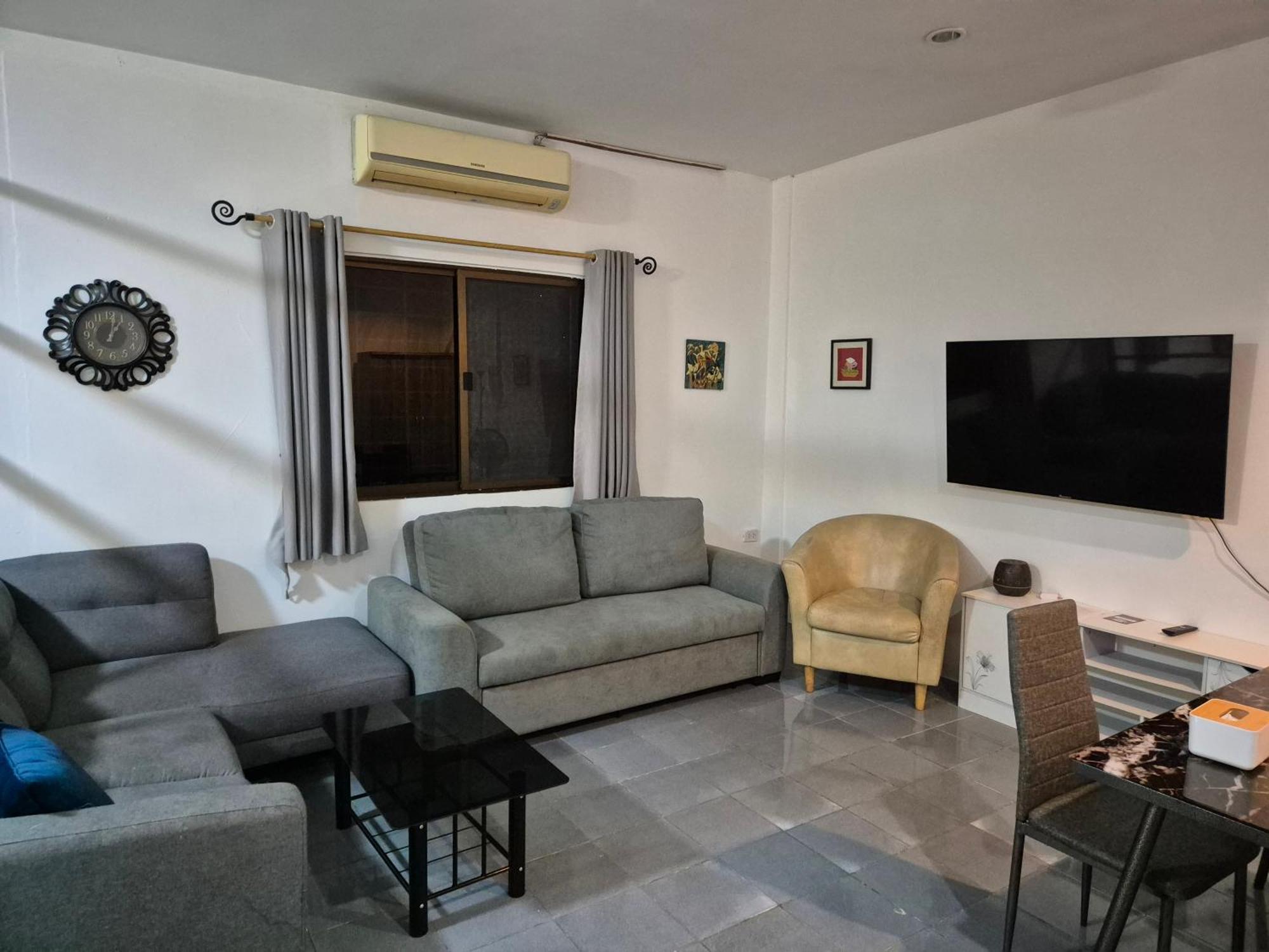 Hotel Dorothys Pattaya Esterno foto